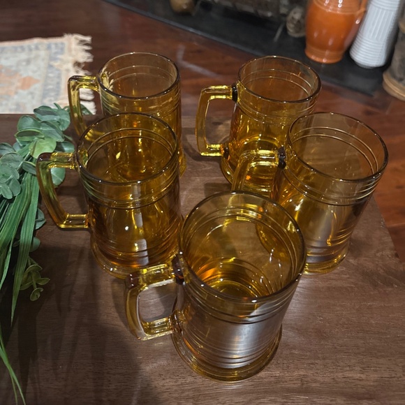 5) Amber Glass Beer Mugs 70's glasses VTG Root Beer Party Barware - Picture 2 of 3